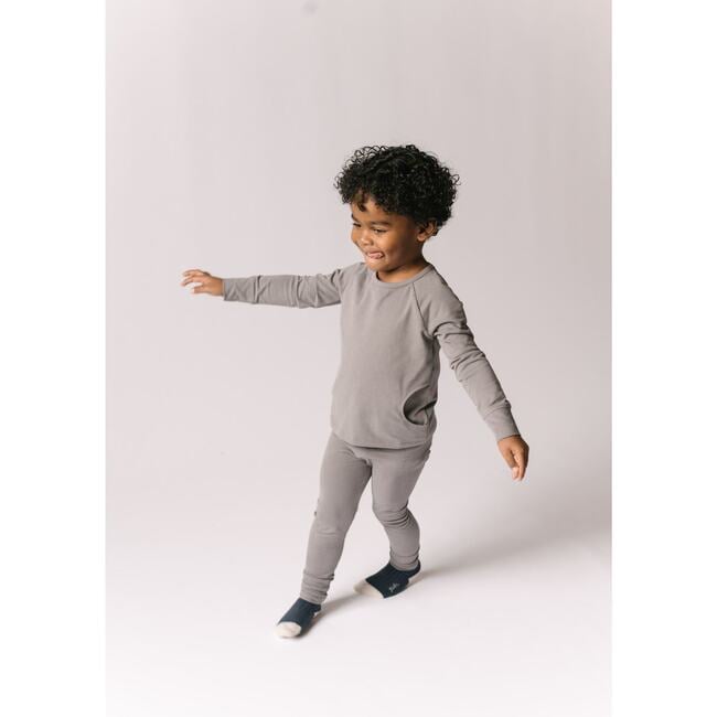 Essentials Legging, Charcoal - Leggings - 3