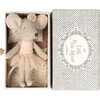 LITTLE SISTER MOUSE IN DAYBED - Plush - 1 - thumbnail