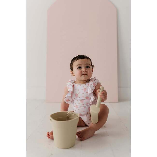 Girl's Ruffle Sleeve Cross Back Swimsuit Strawberries - One Pieces - 4