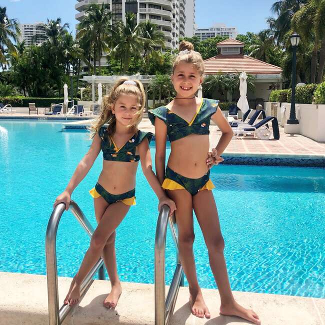 Alessandra V-Neck Ruffle Shoulder Bikini & Hair Band Set, Tropical Toucan