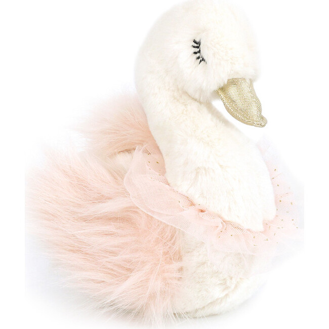 Salina Swan, Pink