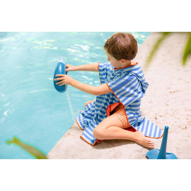 Quut Beach Poncho Ocean