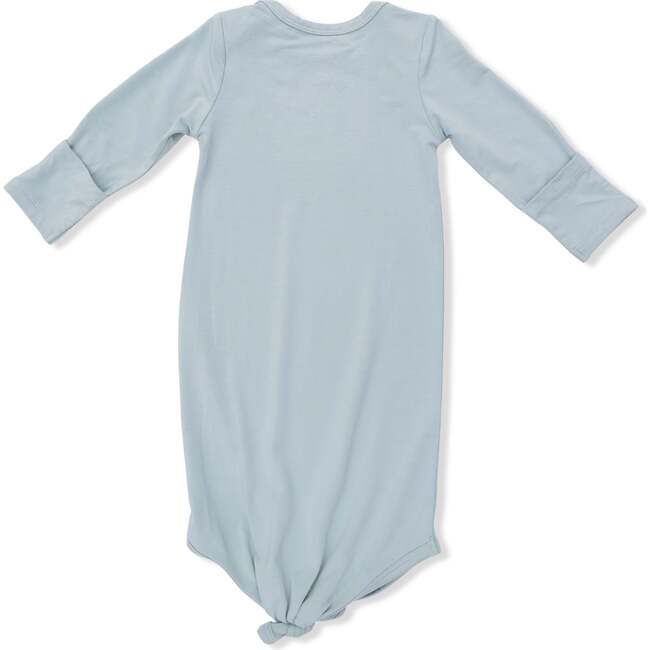 Solid Jadeite, Knotted Gown and Hat