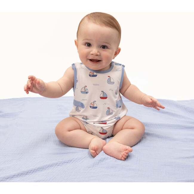 Bubbly Sailboats Blue, Bubble