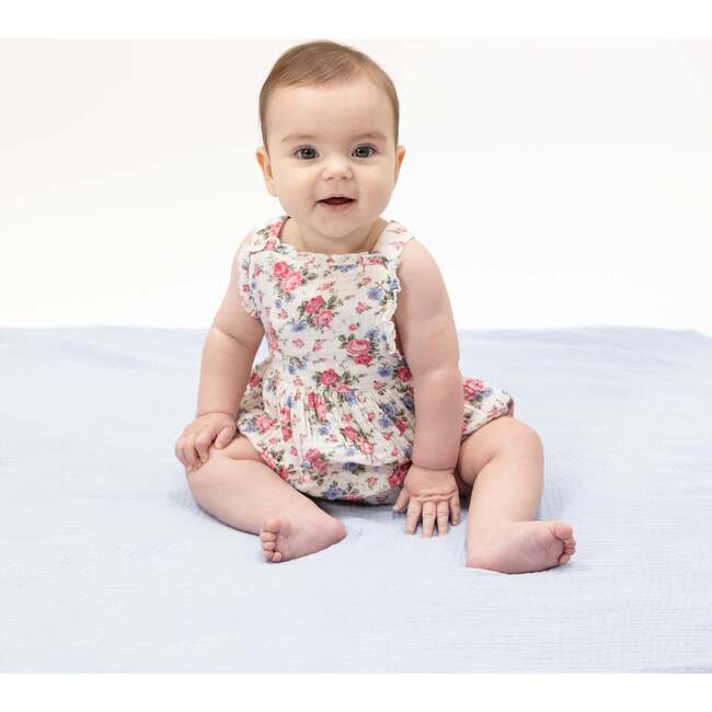 Cabbage Roses, Ruffle Bubble