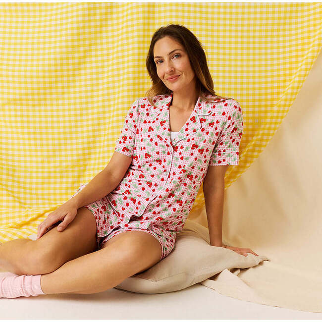 Sweet Strawberries Women's Luxe Pajama Short Set Red
