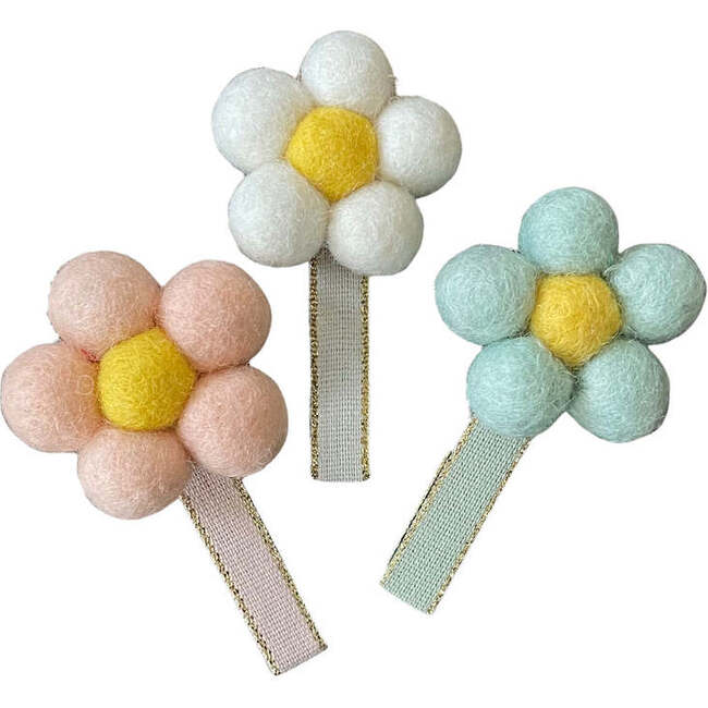 Daisy Ribbon Lined Bar Clip Trio Set, Peach, White And Green - Hair Accessories - 1