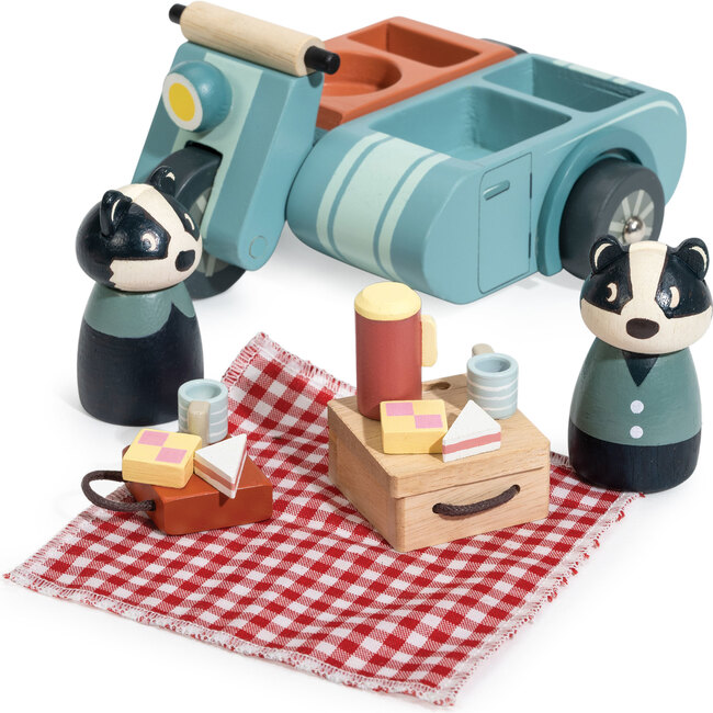 Badger Picnic Motorbike Ride - Woodens - 3