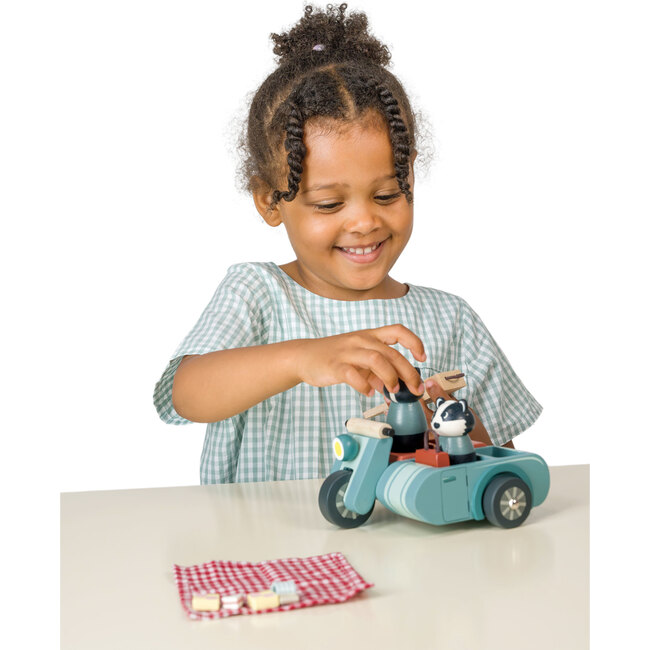 Badger Picnic Motorbike Ride - Woodens - 6