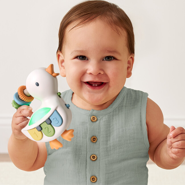 Bitzy Tunes™, Goose