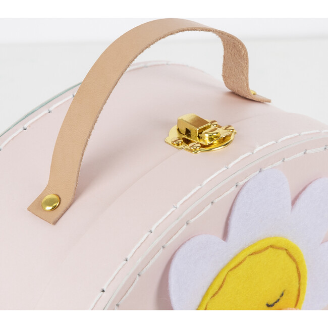 Flower Embroidery Suitcase - Activities - 5