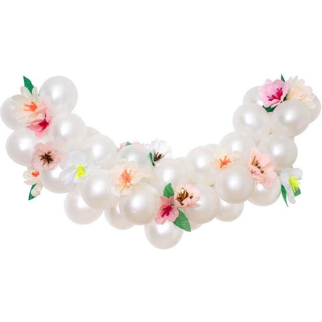 Blush Floral Balloon Garland Kit