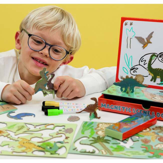 Dino Magnetic Scene & Doodle Set