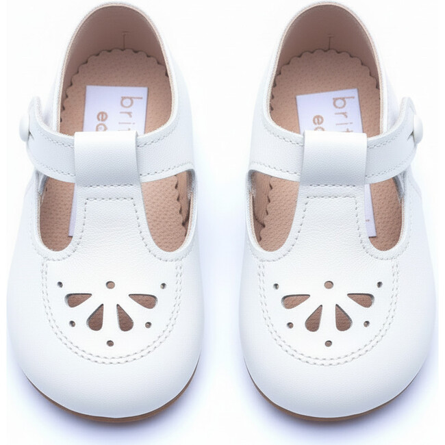 Robin British Pre-Walker Baby Shoe - White