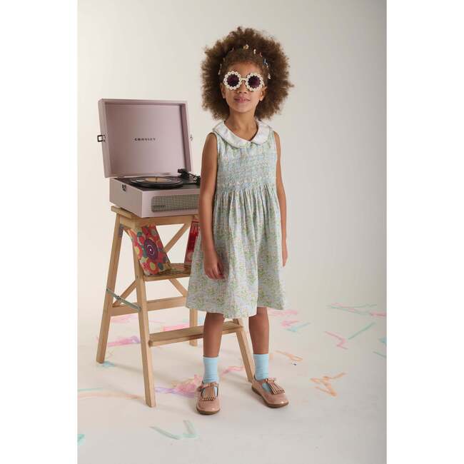 Hand-Smocked Girls Dress Catalina, Baby Blue, Floral