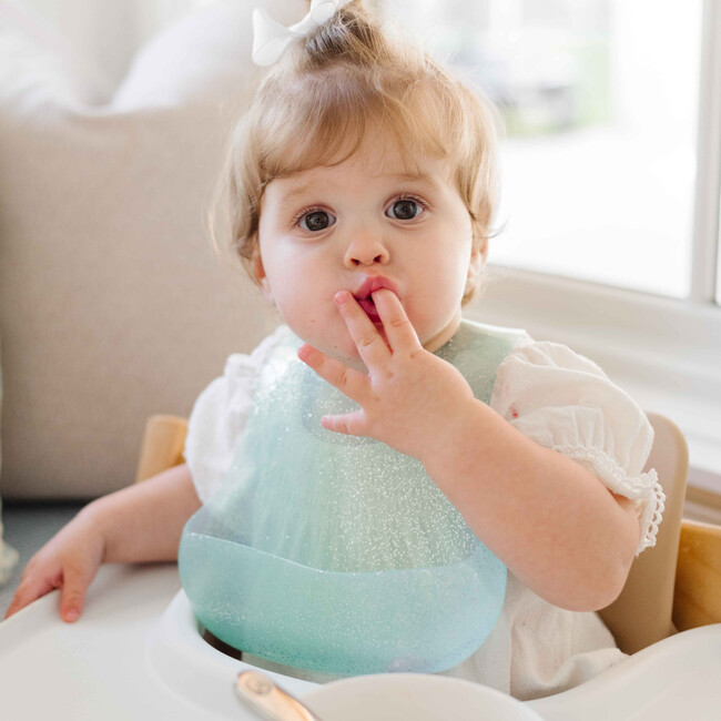 Magnetic Silicone Bib, Kiwi Jelly - Bibs - 3