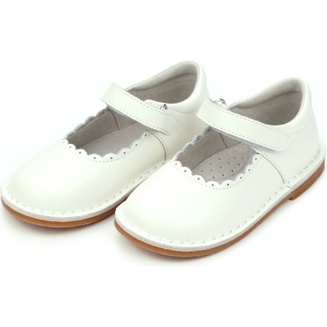Caitlin Scalloped Mary Jane, Off White