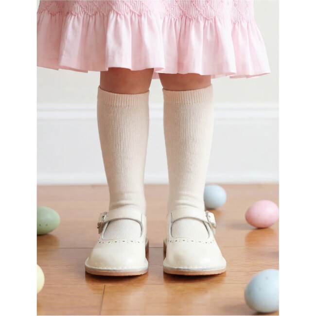 Alina Mary Jane, Patent Ivory