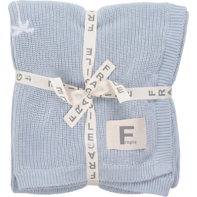 Chunky Blanket With Embroidery Flowers Blue