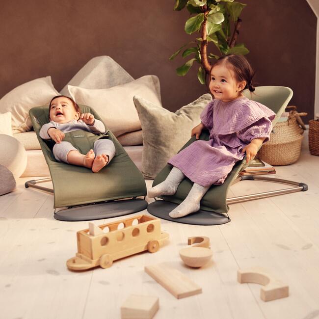 BabyBjorn Baby Bouncer Bliss, Woven, Petal Quilt, Dark Green - Bouncers - 8