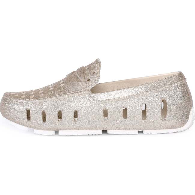 Prodigy Driver Sparkle, Gold/Bright White - Water Shoes - 5