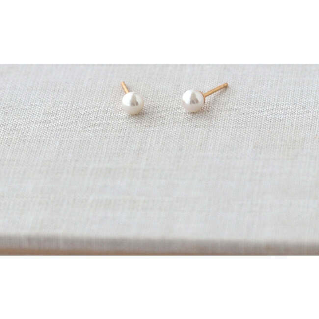 Pearl Stud Earrings - Earrings - 3