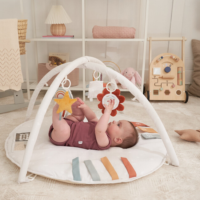 Beautiful Baby Play Gym and Tummy Time Mat, Colorful