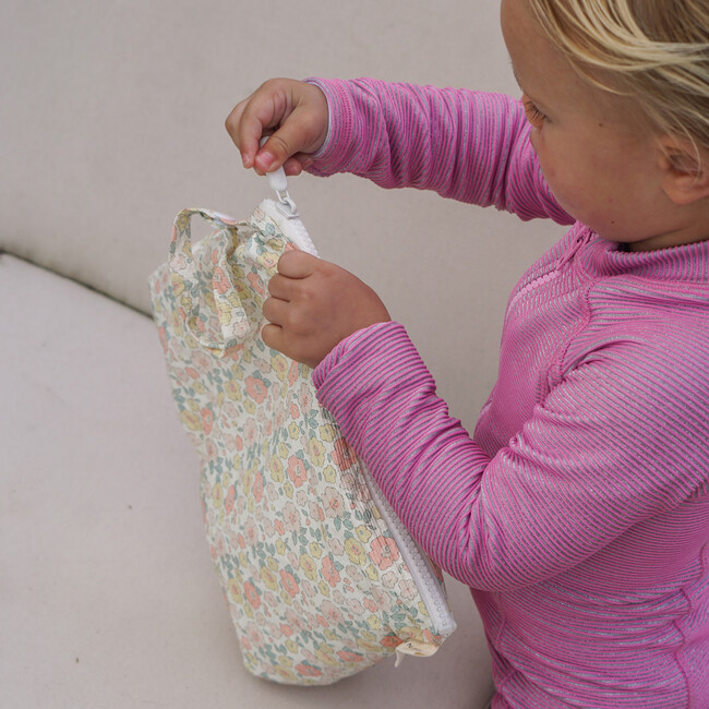 Kids Wet Bag: Into the Garden, Ditsy Floral - Pool Toys - 5