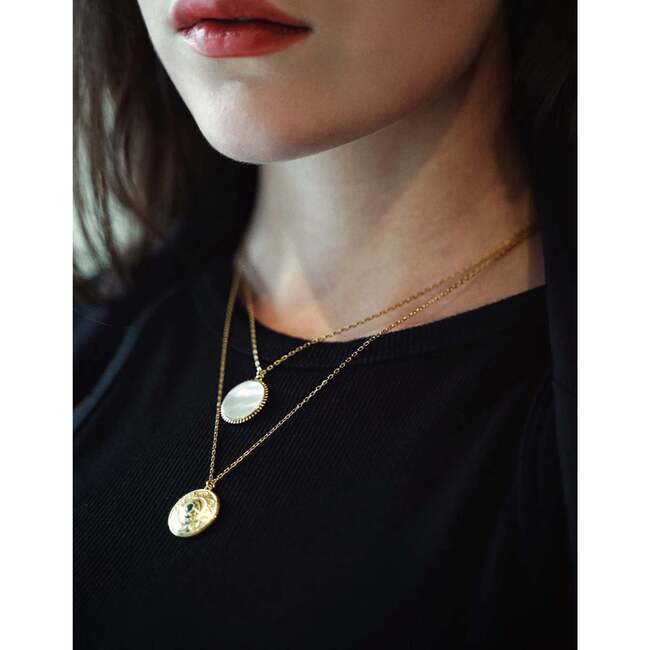 Compass Layered Necklace Set