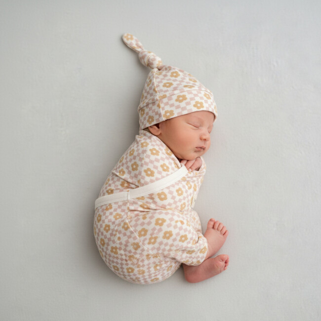Organic Swaddle Blanket & Hat Set, Pop Floral