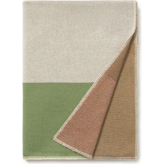 Knitted Blanket Color Composition