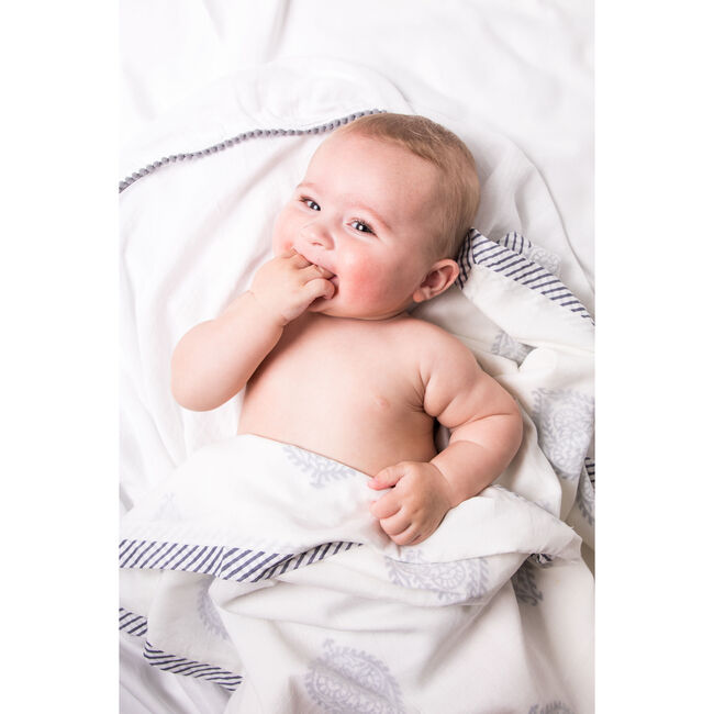 Bamboo Pom Pom Swaddle, Grey - Swaddles - 3