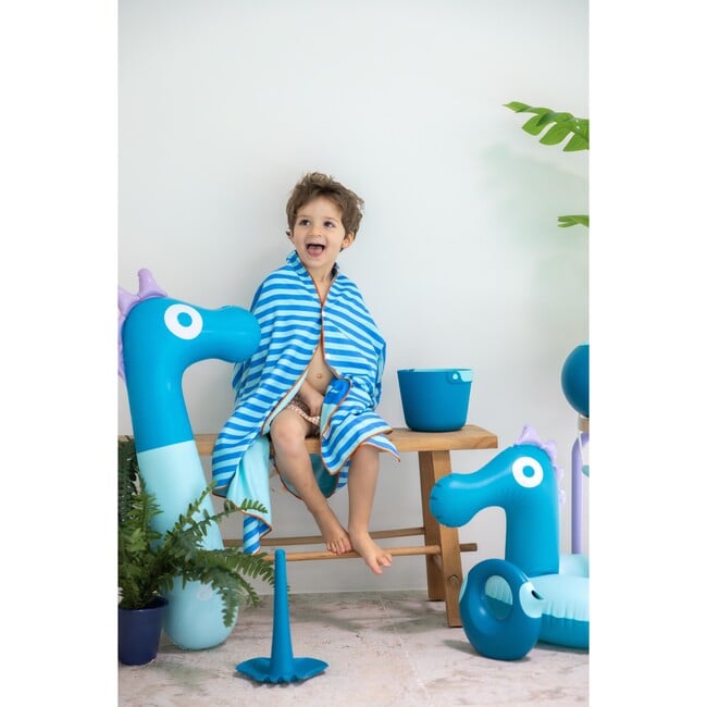 Quut Beach Bag, Toys, + Road Play Towel Set, Ocean - Water Toys - 6