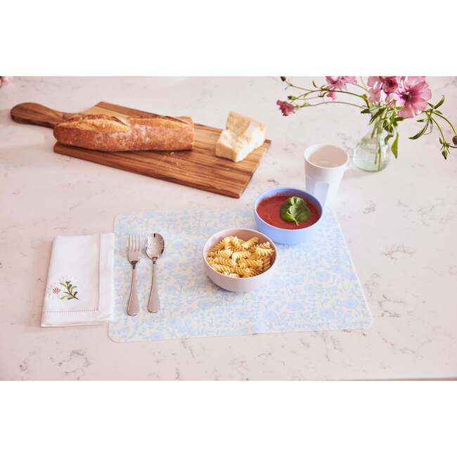 2 Placemats, Blue Toile