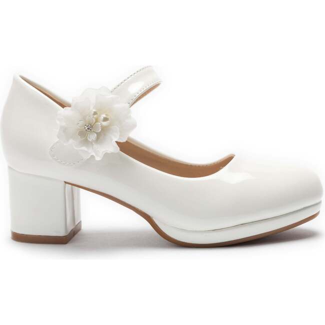 Evelisse Flower Mary Jane Shoes, White