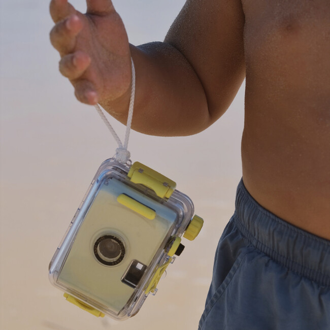 Underwater Camera: Zest Neon Green - Water Toys - 3