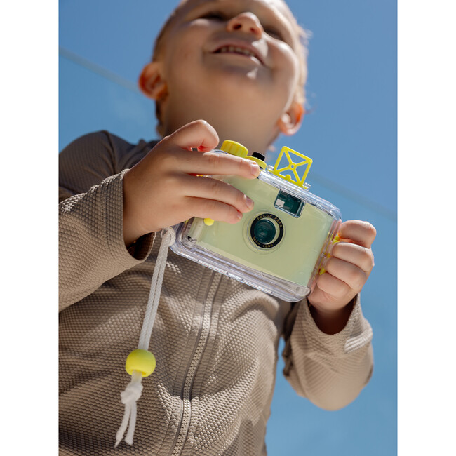 Underwater Camera: Zest Neon Green - Water Toys - 8