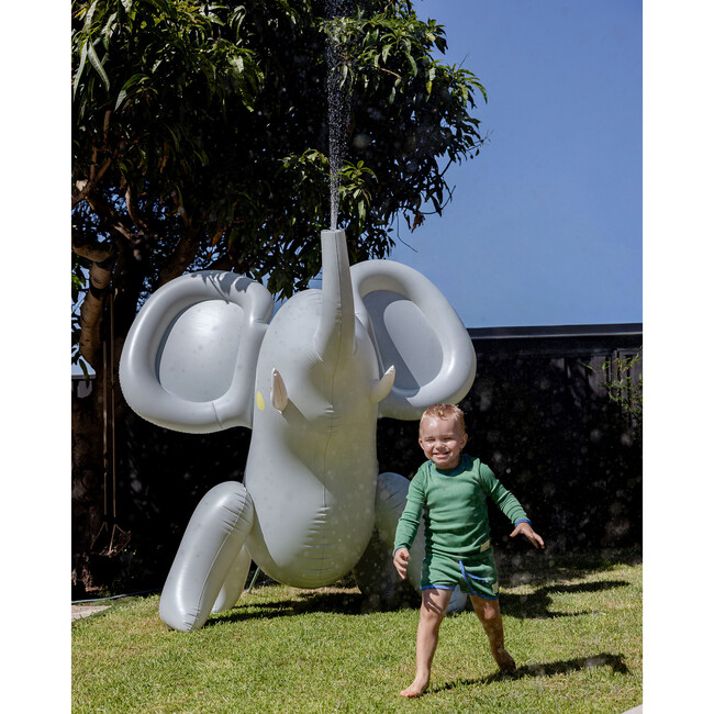 Inflatable Giant Sprinkler: Eli the Elephant Grey - Water Toys - 4