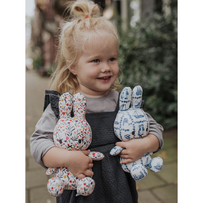 Plush Miffy Sitting All-Over Tulip White/Red 9"