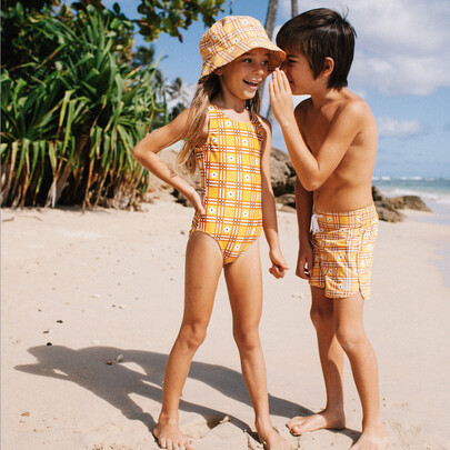 Seaesta Surf Gifts Under 150