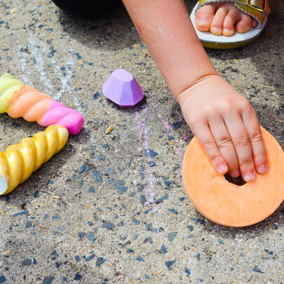 TWEE Arts & Crafts