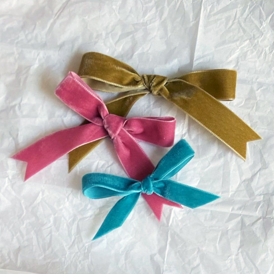 bows tied in velvet